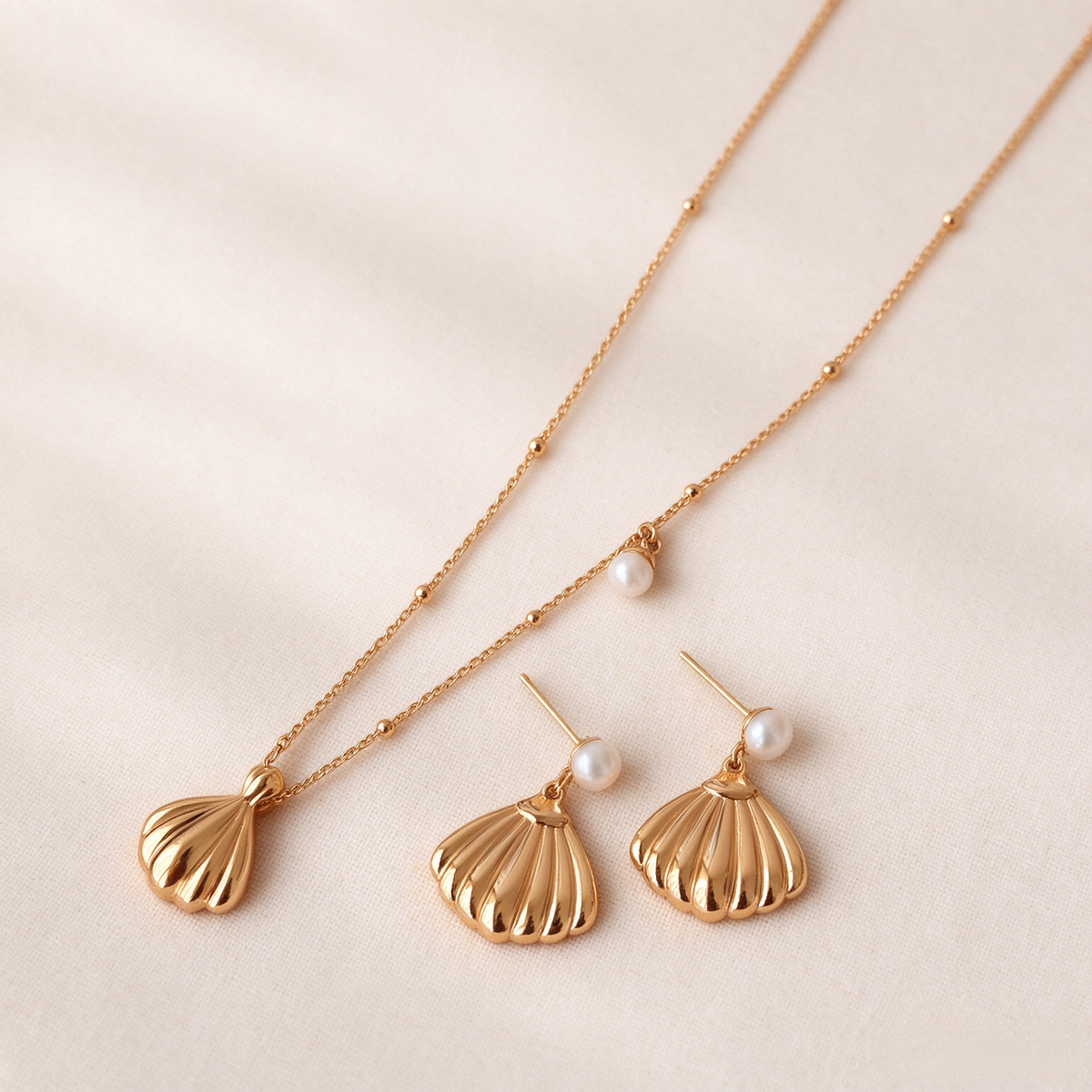 Tide Shell Pearl Set