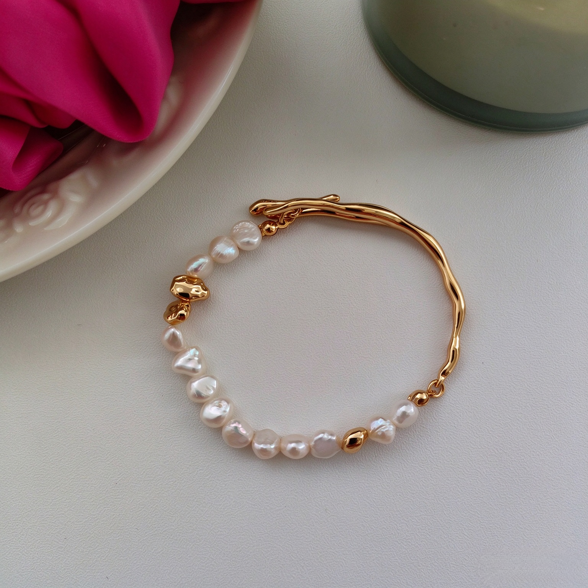 Freeform Pearl Toggle Bracelet