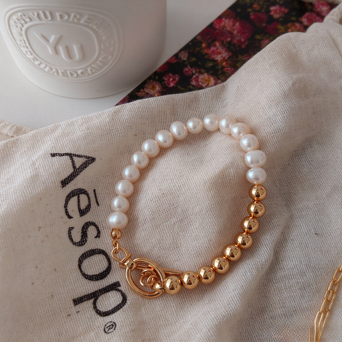 Pearl Bead Toggle Bracelet