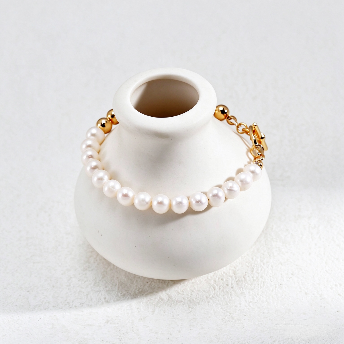 Pearl Bead Toggle Bracelet