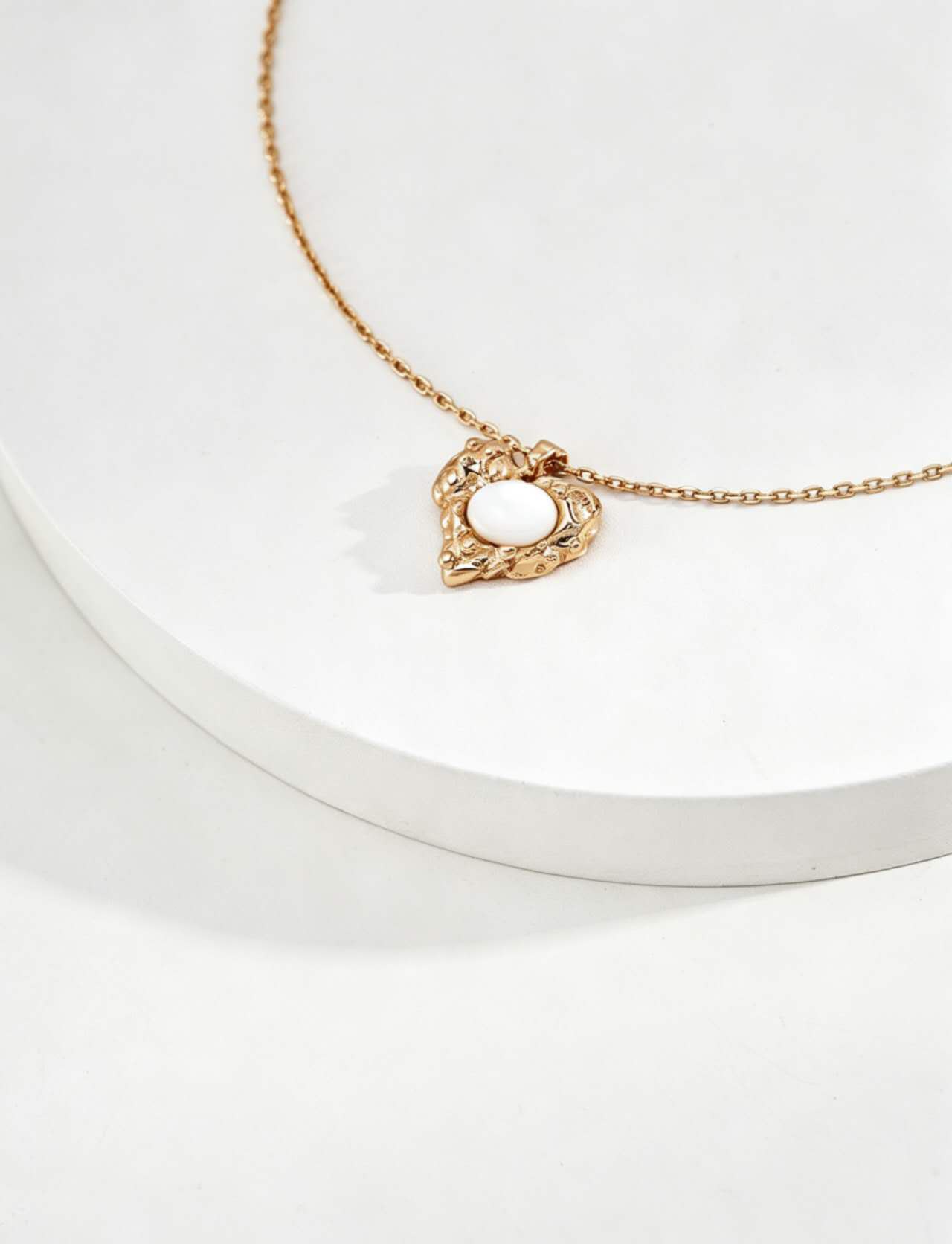 Moonlit Heart Pearl Set