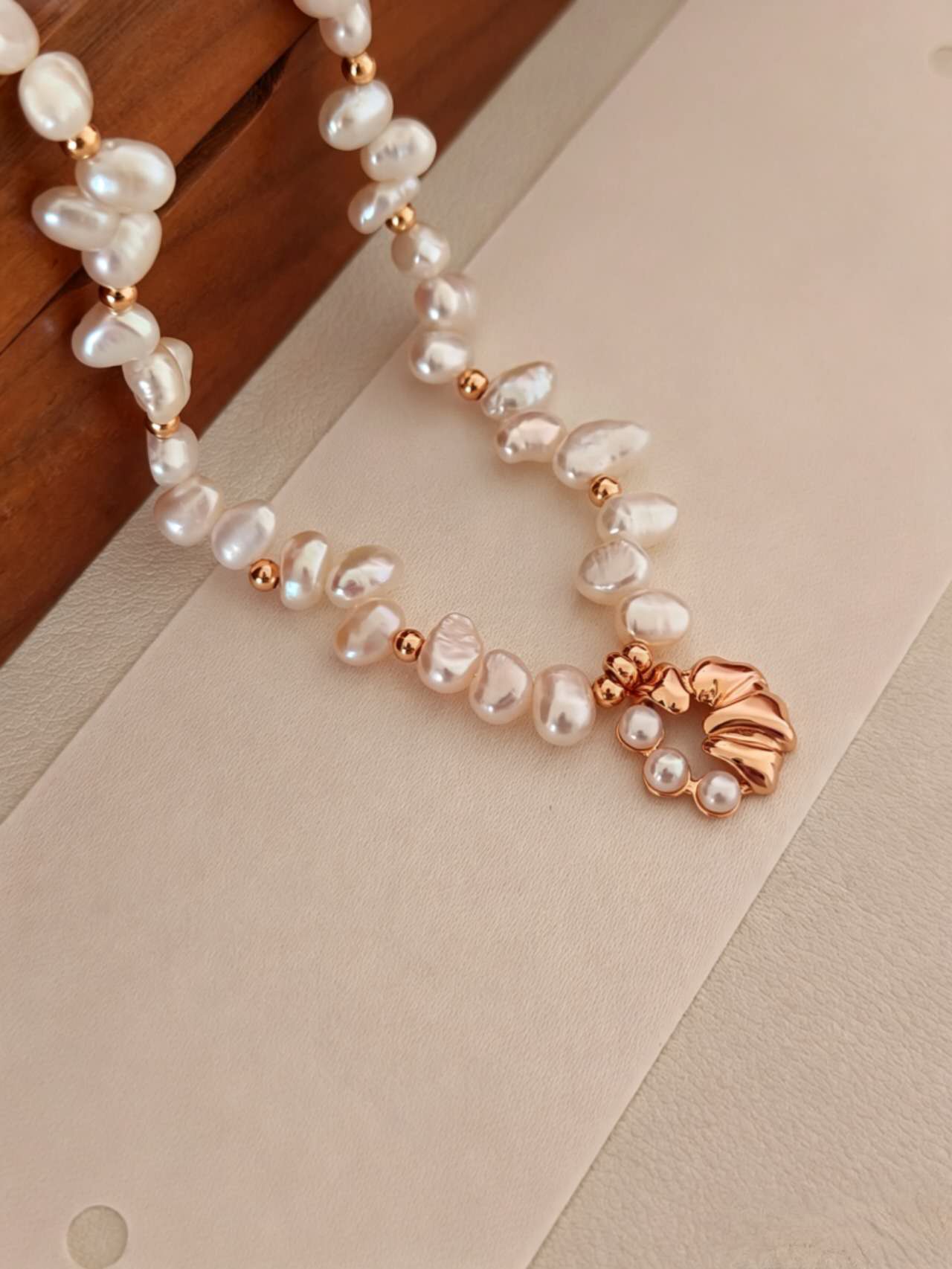 Golden Bloom Pearl Set