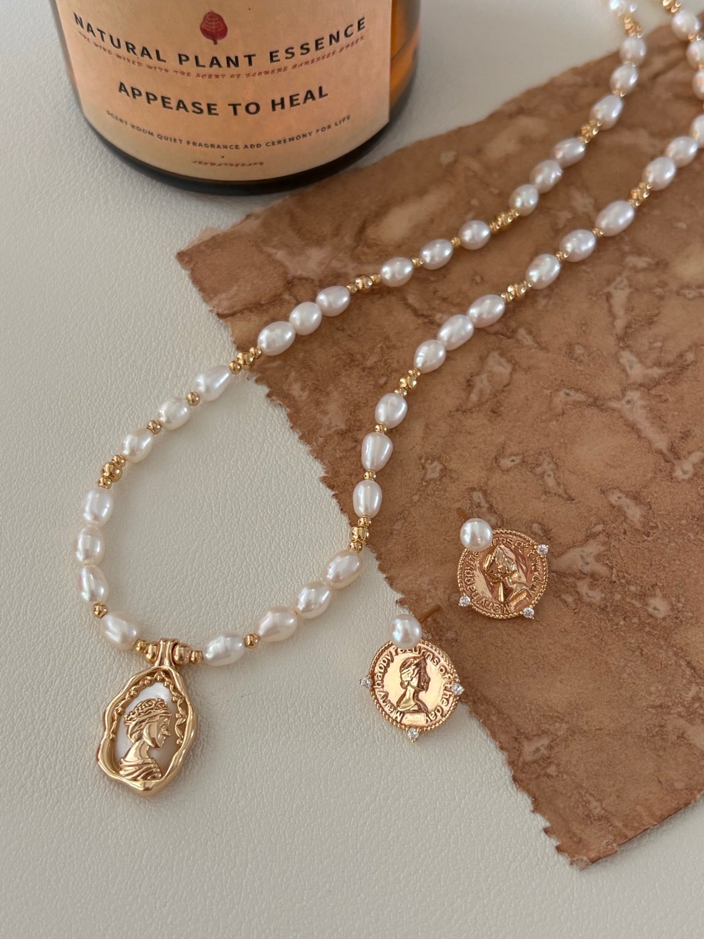 Heritage Pearl Medallion Set